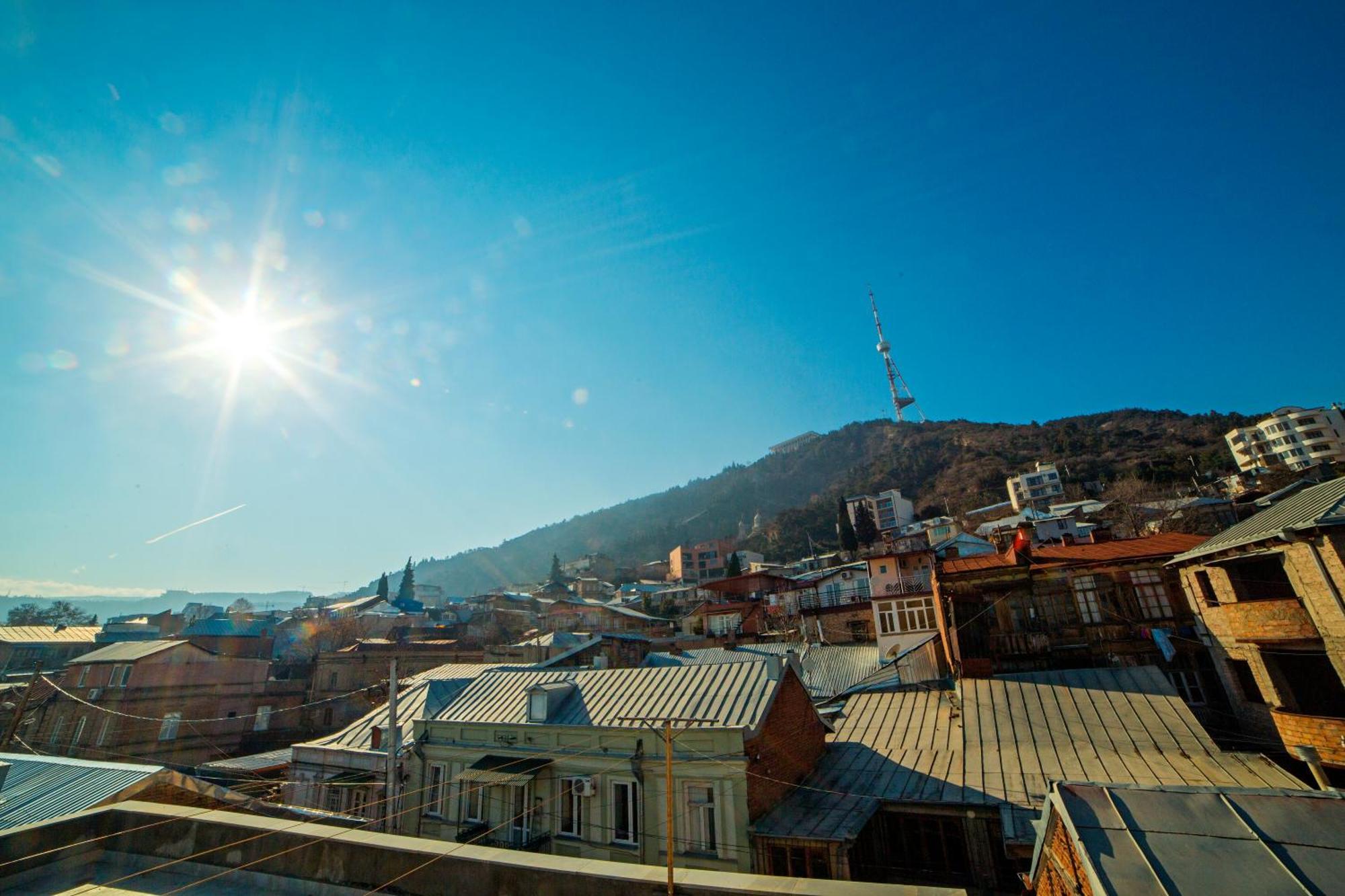 Kenari Hotel Tbilisi Exterior photo